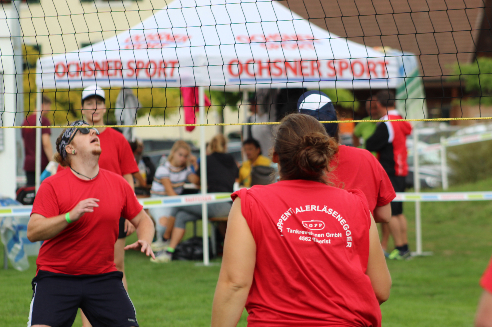 Volley  (54)